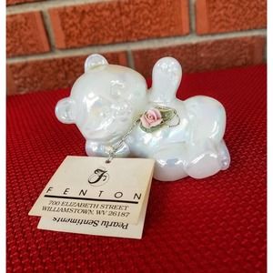 Fenton Pearly Sentiments Opaline Carnival Glass Bear